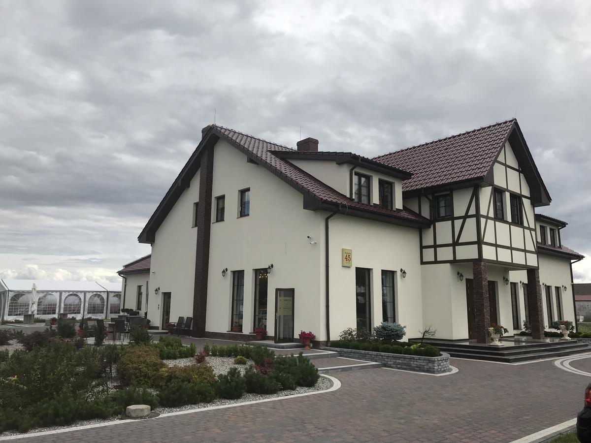 Gosciniec Pod Mlynem Hotel Inowrocław Exterior foto